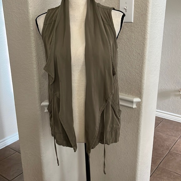 Altar’d State olive cascading vest drawstring waist Small - Picture 3 of 17